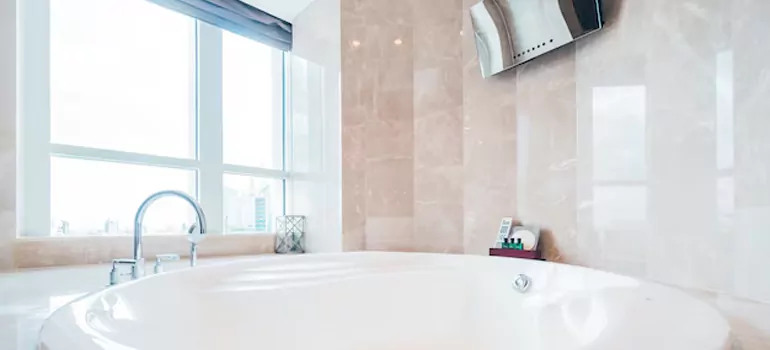 Bathroom Window Coverings in Sunset, FL