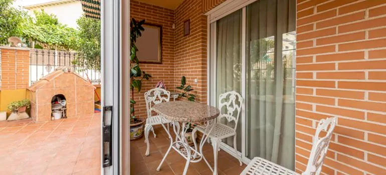 Adding Porch Enclosures To Your Home in Sunset, FL